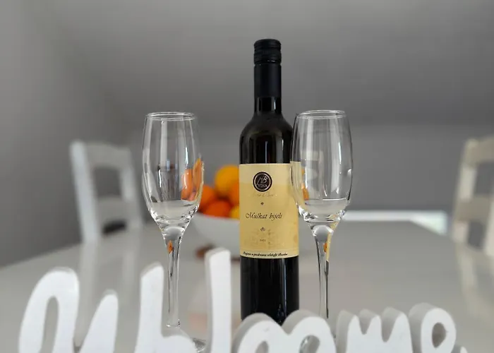 Karla * Gornji Karin