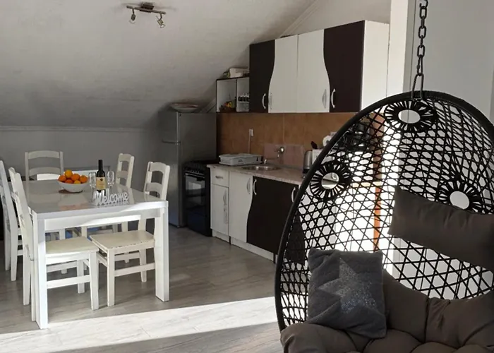 Apartment Karla Gornji Karin